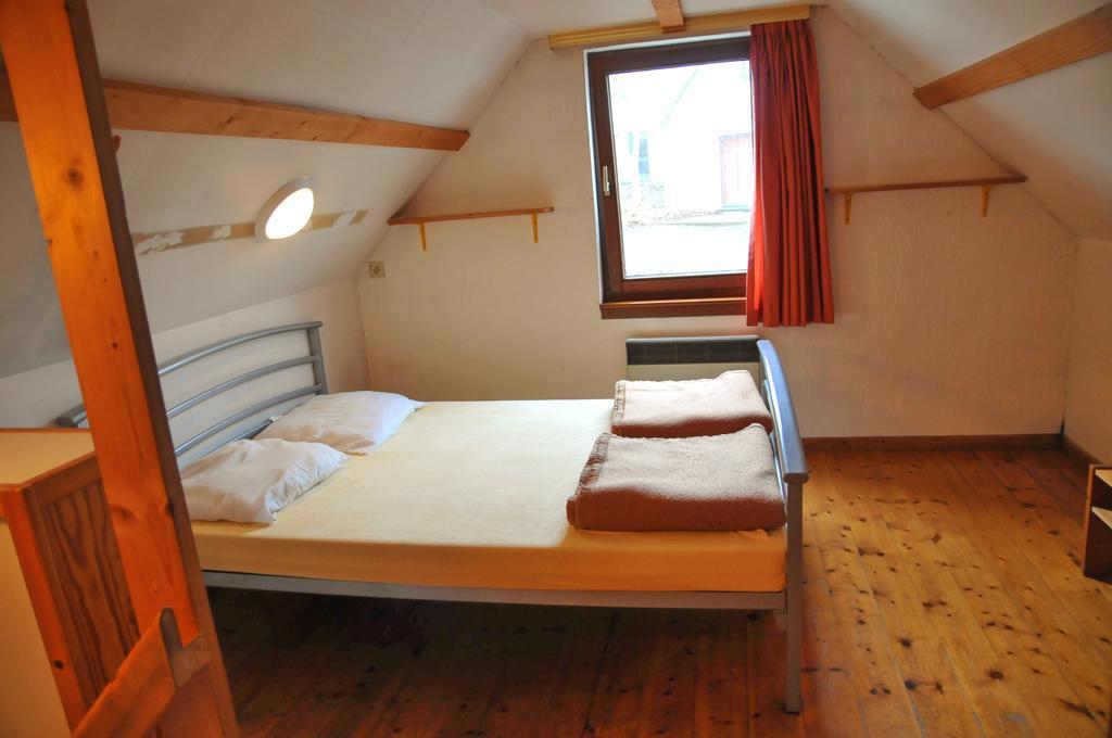Les Doyards Hotel Vielsalm Room photo