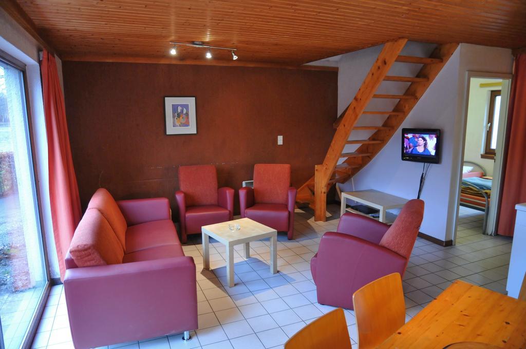 Les Doyards Hotel Vielsalm Room photo